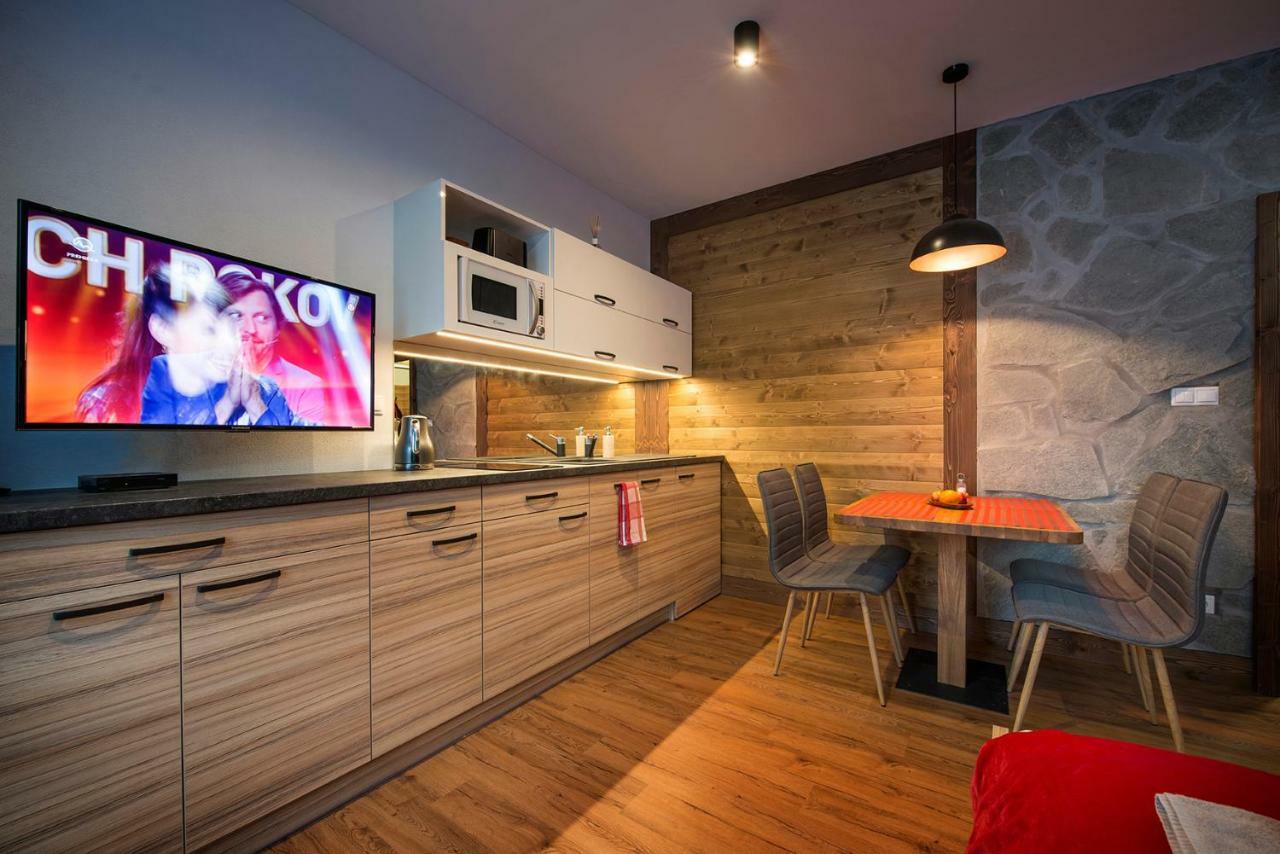 4Roses Apartments Vysoké Tatry Eksteriør billede